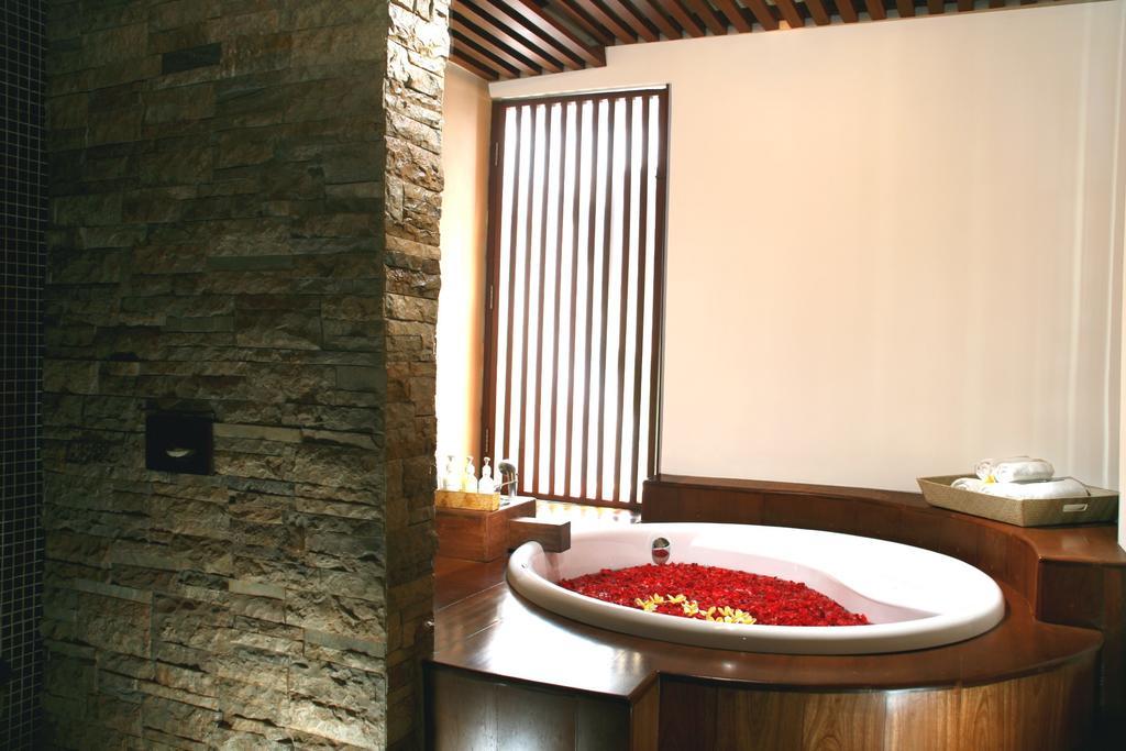 קנגו Grand Akhyati Villas & Spa מראה חיצוני תמונה