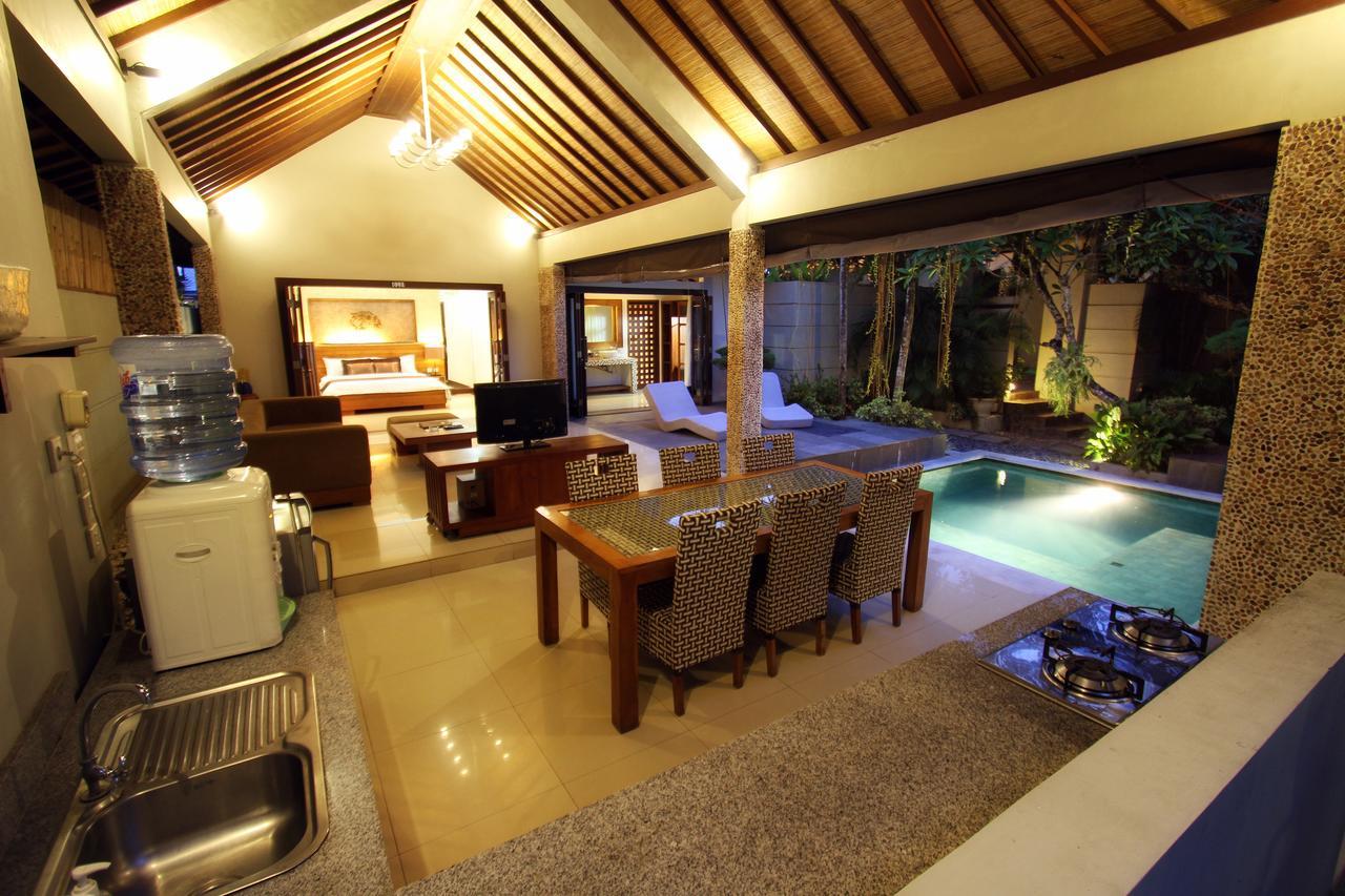 קנגו Grand Akhyati Villas & Spa חדר תמונה